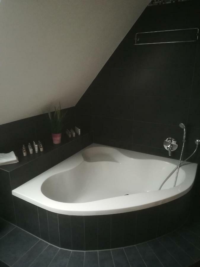 Top Ferienwohnung 125 M² In Salem ซาเลม ภายนอก รูปภาพ