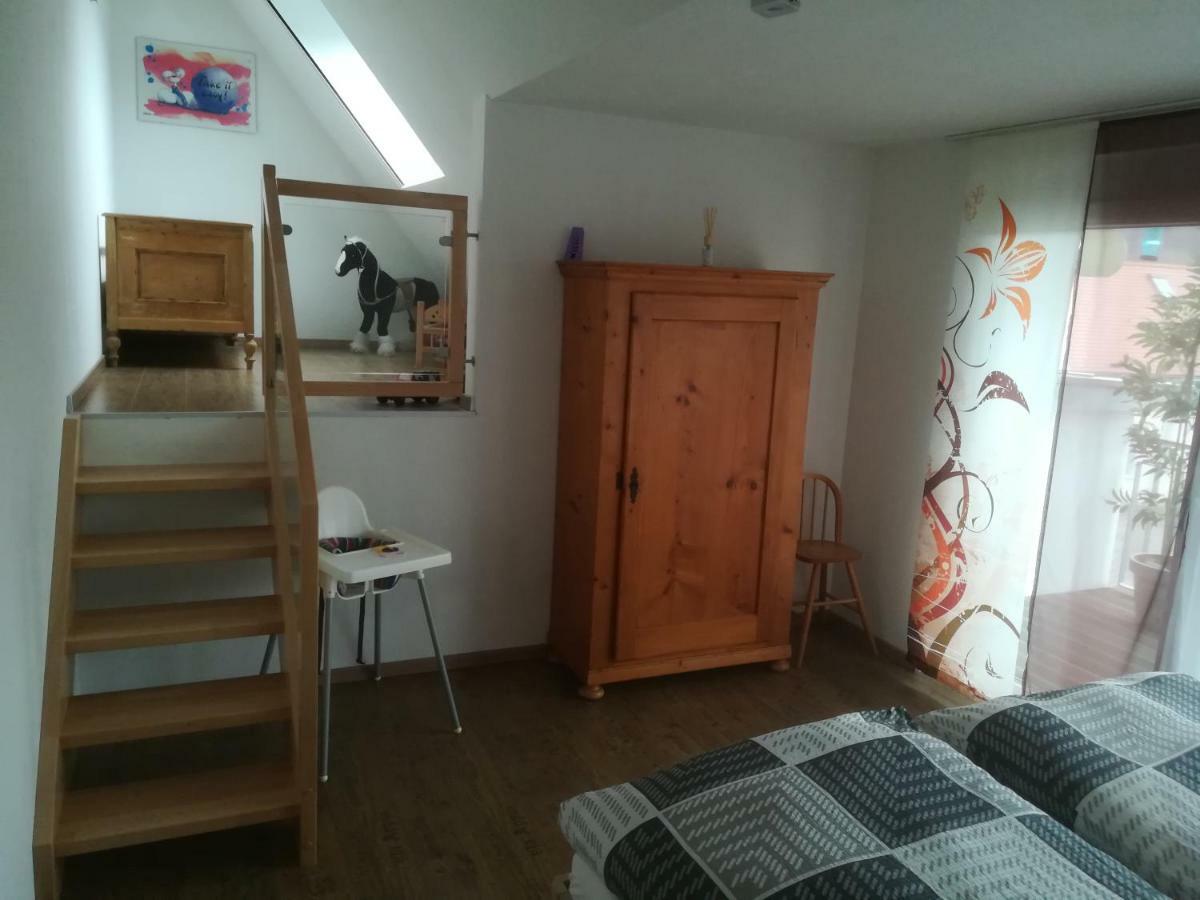 Top Ferienwohnung 125 M² In Salem ซาเลม ภายนอก รูปภาพ