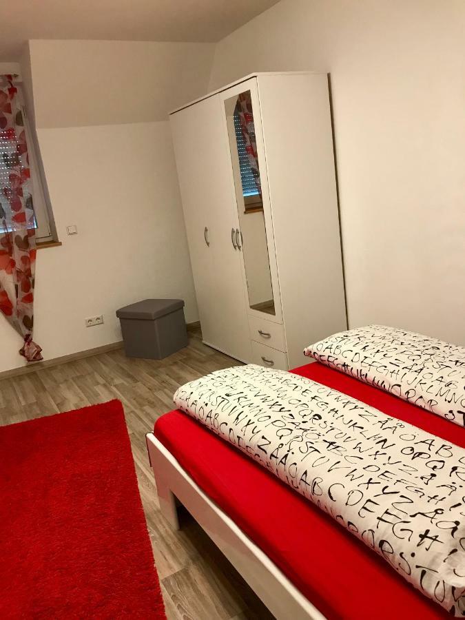 Top Ferienwohnung 125 M² In Salem ซาเลม ภายนอก รูปภาพ