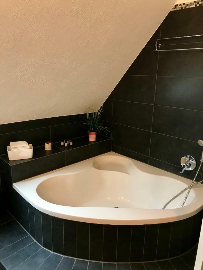 Top Ferienwohnung 125 M² In Salem ซาเลม ภายนอก รูปภาพ
